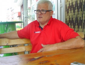 Александър Петров