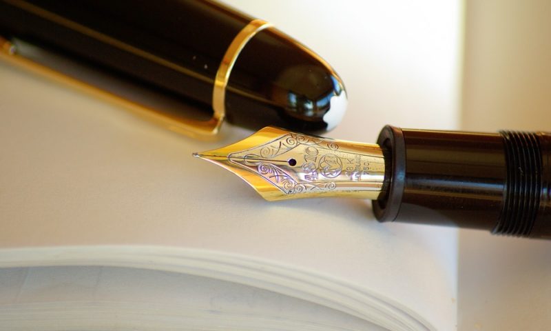 12 хартиени удостоверения отпадат, сред тях е и това за граждански брак
